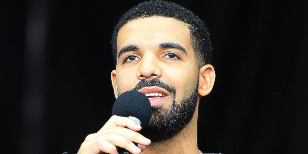 Kutukan Drake Tak Menular ke Arena Basket